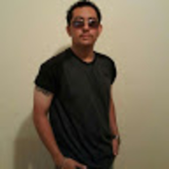 Meet your Posher, Jonathan - Picture 1 of 1